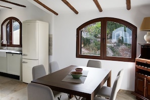 Eethoek met open keuken