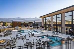 Community Pool and hot tub
