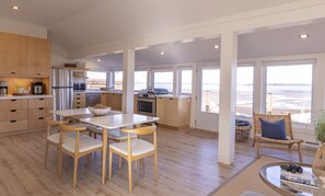 STYLISH AND WELL APPOINTED LIVING AREA