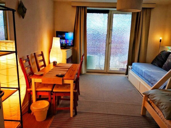 Room 1