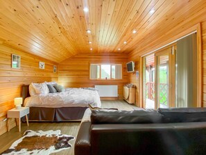 Open plan living space | Pinecone Lodges- Apple - Pinecone Lodges, Camerton, near Bath