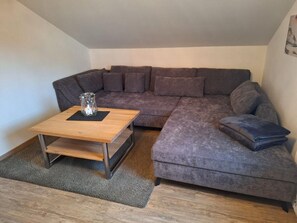 Ferienwohnung Auszeit-Wohnzimmer