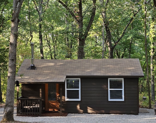 Bennettscape Tiny Cabin