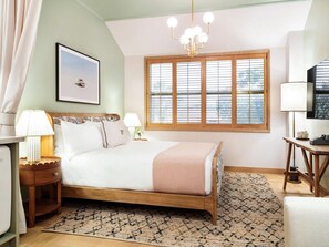 Unit with King size bed