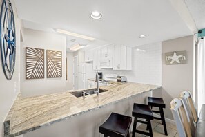 Kitchen with Breakfast Bar