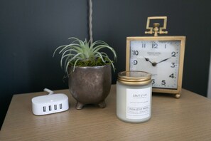 Bathroom amenities