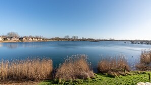 Lake View, Goose Nest, Bolthole Retreats