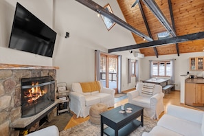 Living room 1