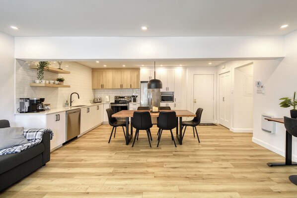 Private kitchen