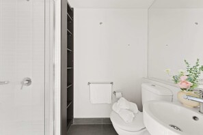 A warm & cozy bathroom.
