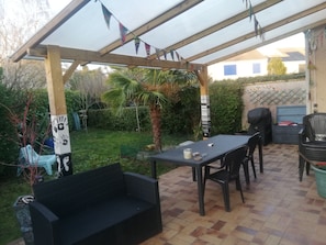 jardin cÎté patio