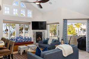 Beautifully furnished living room