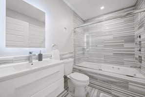 Large modern, bright bathroom
