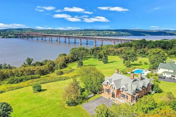 View of the house (Pool not included)