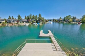 Dock