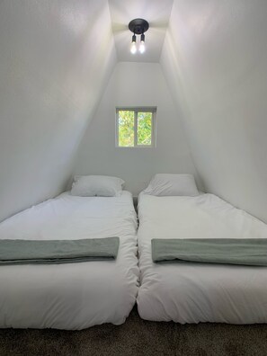 Interior20A-Frame201