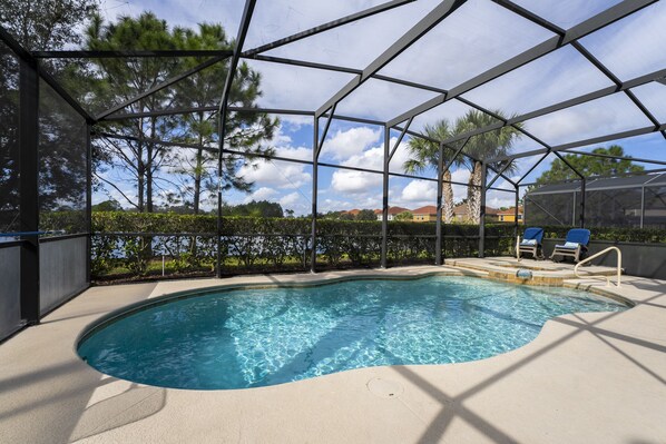 Sparkling pool and spa