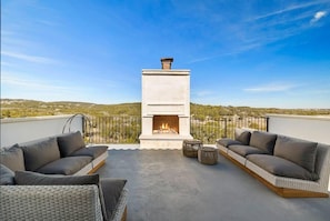 Fireplace on the 3rd floor