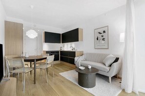 Cozy living room with dining table up to 4 people