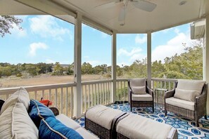 Screened in Porch