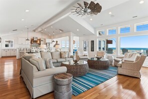 ,Living Room,