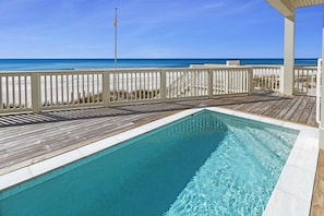 Private pool