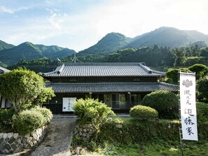 ・[Exterior] A Japanese house built in 1896. You can stay at the Kondo family as if you were living in an old folk house.