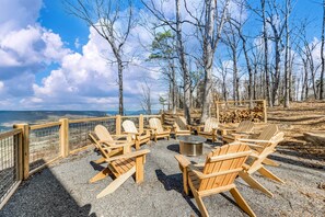 Firepit with smokeless fire stove