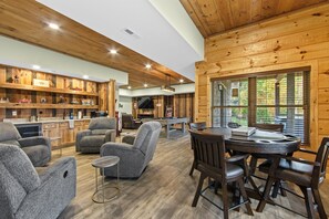 Indulge in game-time snacks with ease thanks to the wet bar!