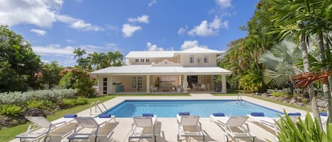 Welcome to Coral House!