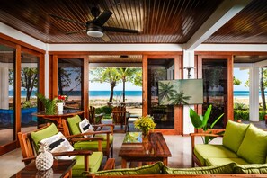 Your choice in this living room: TV or the masterpiece backdrop.