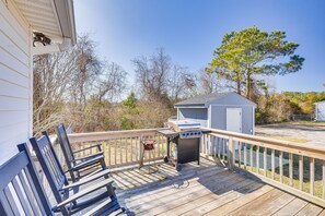 Private Deck | Gas Grill