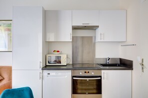 The kitchen 