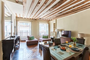 The open-plan living and dining area