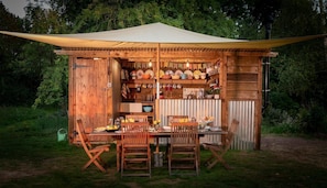 Private kitchen cabana
