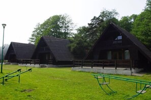 Außenseite Ferienhaus [Sommer]