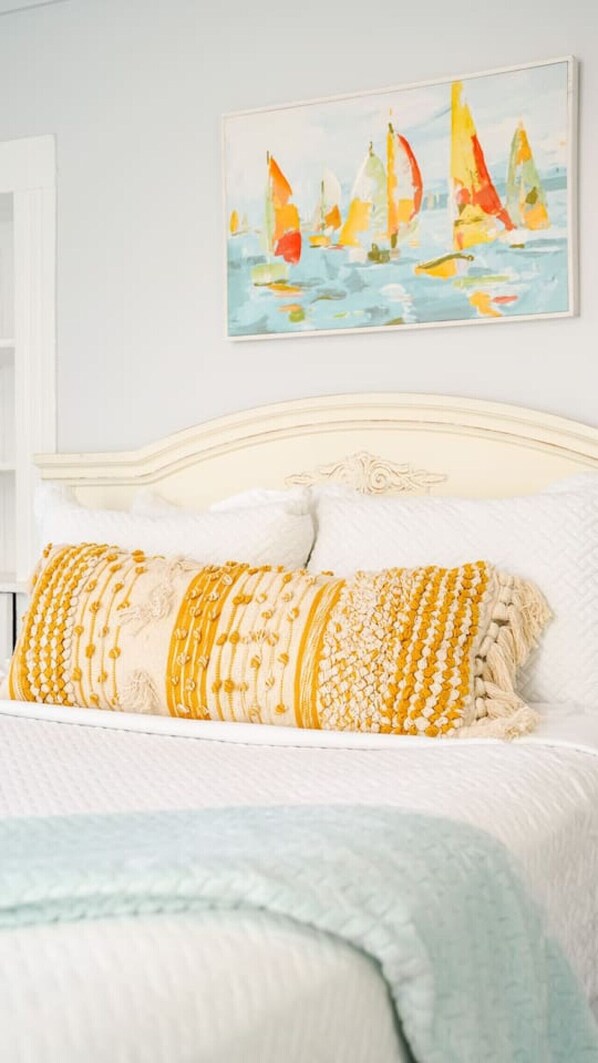 Luxury Bed: Where dreams are as plush as the pillows