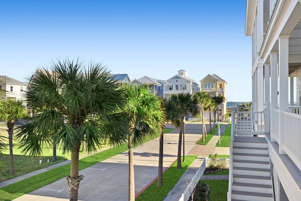 View from Porch of 721 Ramsar Rd in Beachtown Galveston