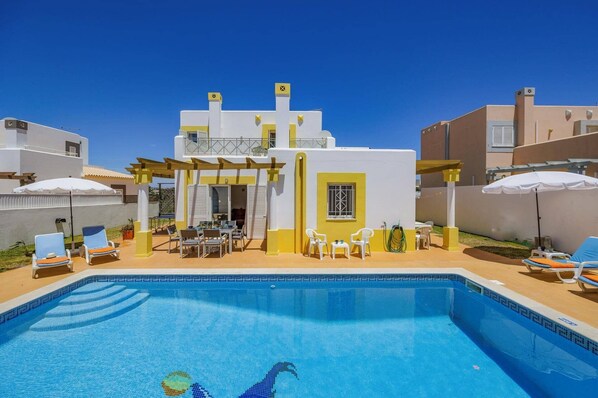 Villa Algarhb image