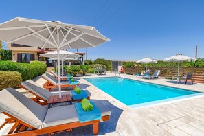 Villa Alnika Acacia image