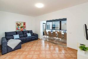 Villa Alvaro Lanzarote image
