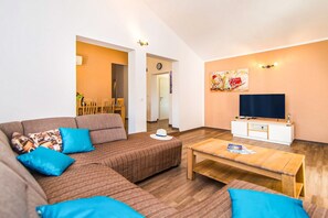 Villa Amalee image
