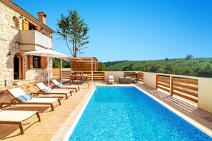 Villa Artemisia image