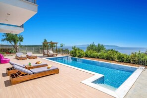 Villa Ble image