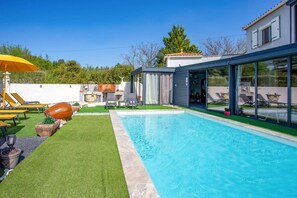 Villa Bohemienne image