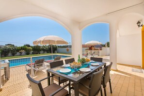 Villa Carlos image