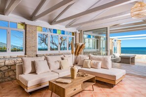 Villa Ionio Beach House image