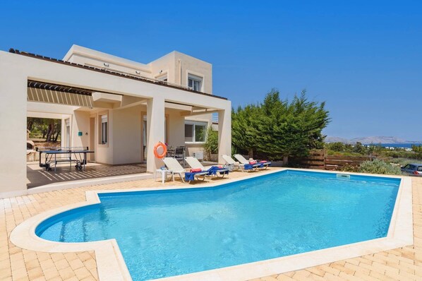 Villa Nicole Gennadi image