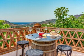 Villa Paraiso Dos image