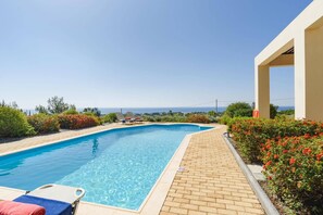 Villa Phoebe Gennadi image